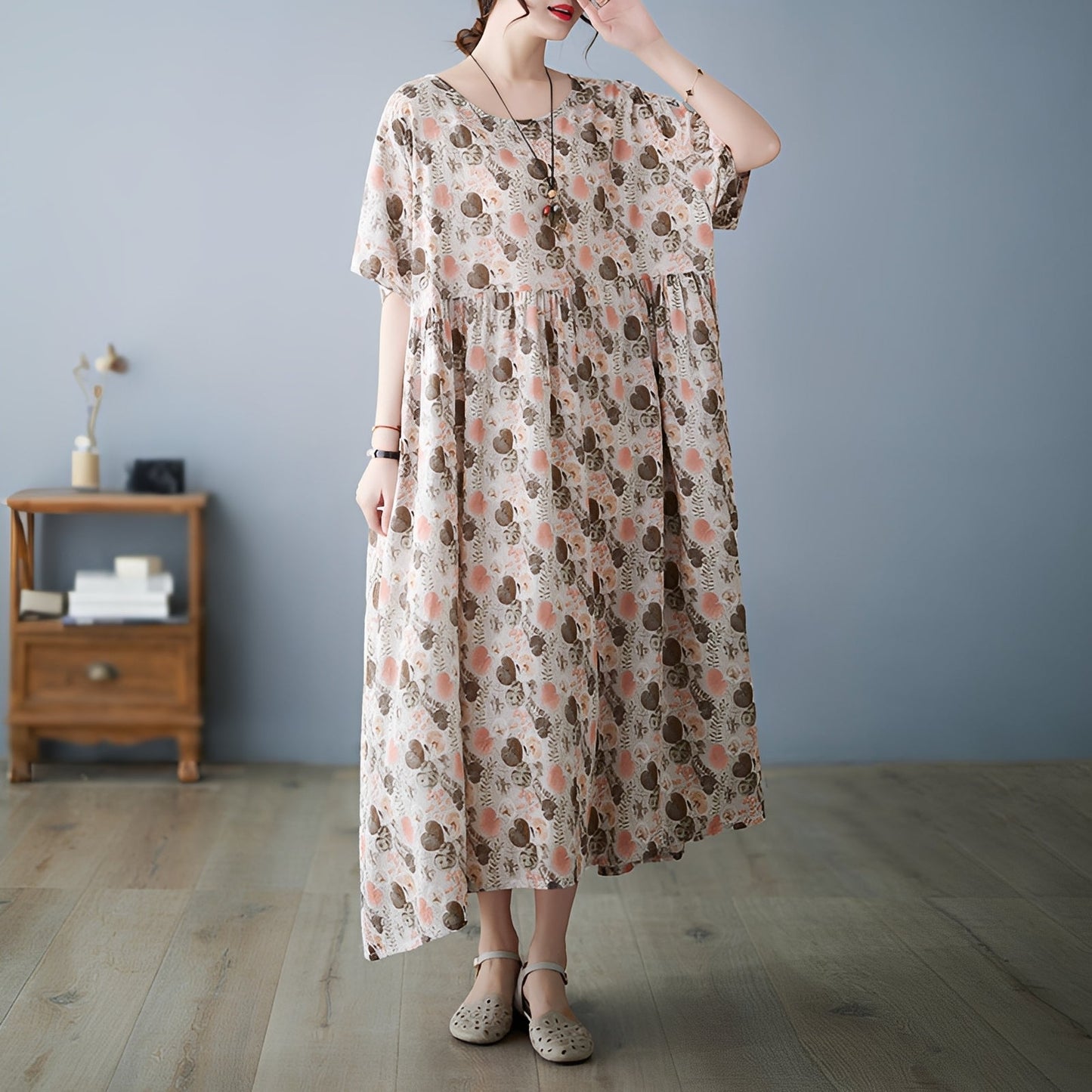 Bonnie - Trendy, relaxed-fit dress for women