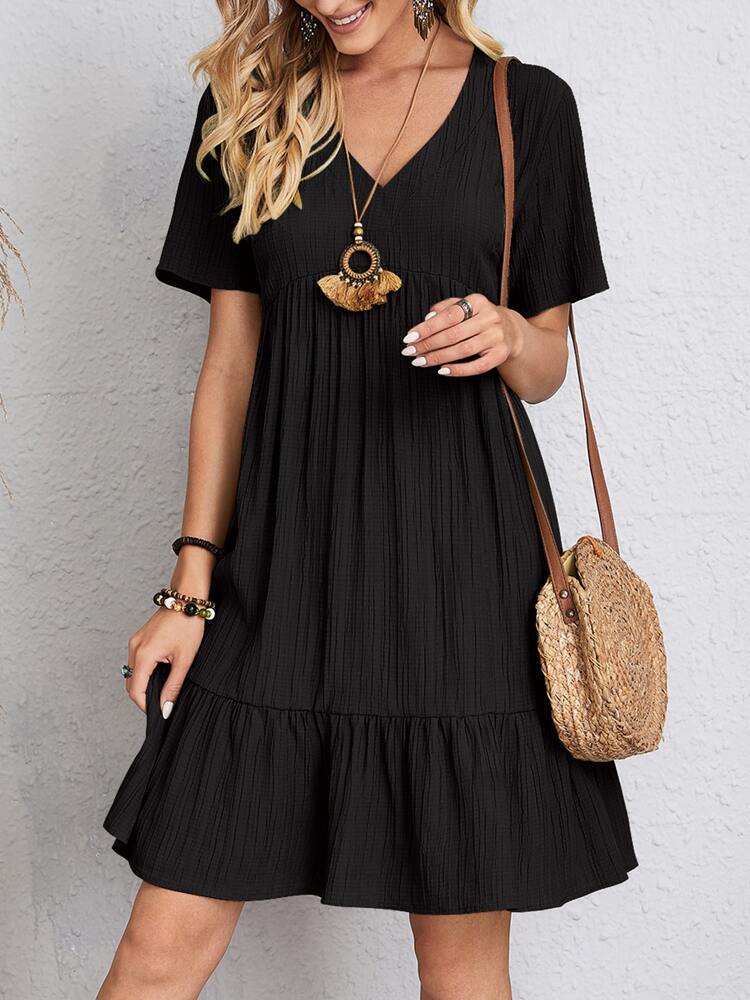 Rosie - Classic V-neck Dress