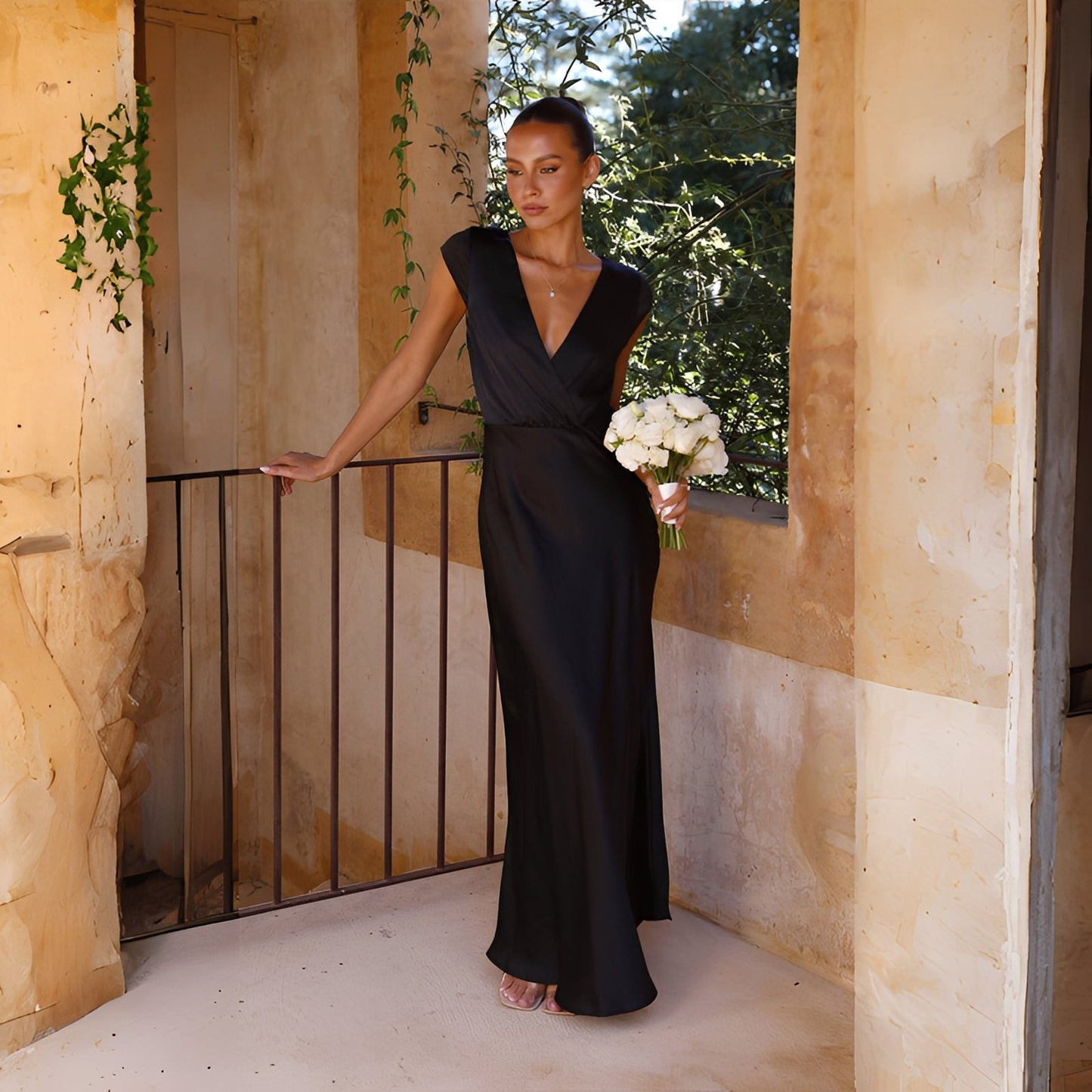 Antonia - Trendy Maxi Dress