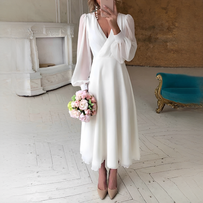 Georgia - Stylish Flowing Dress