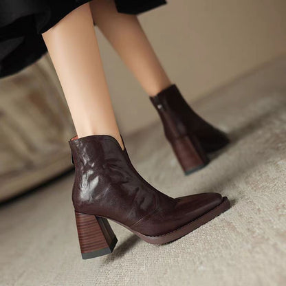 Alissa - Classic Ankle Boots