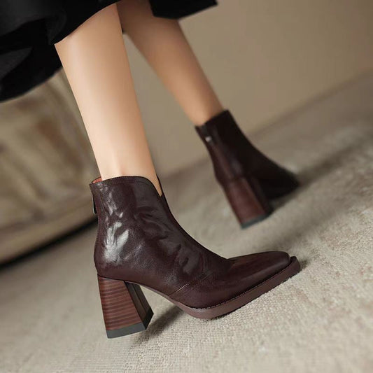 Alissa - Classic Ankle Boots