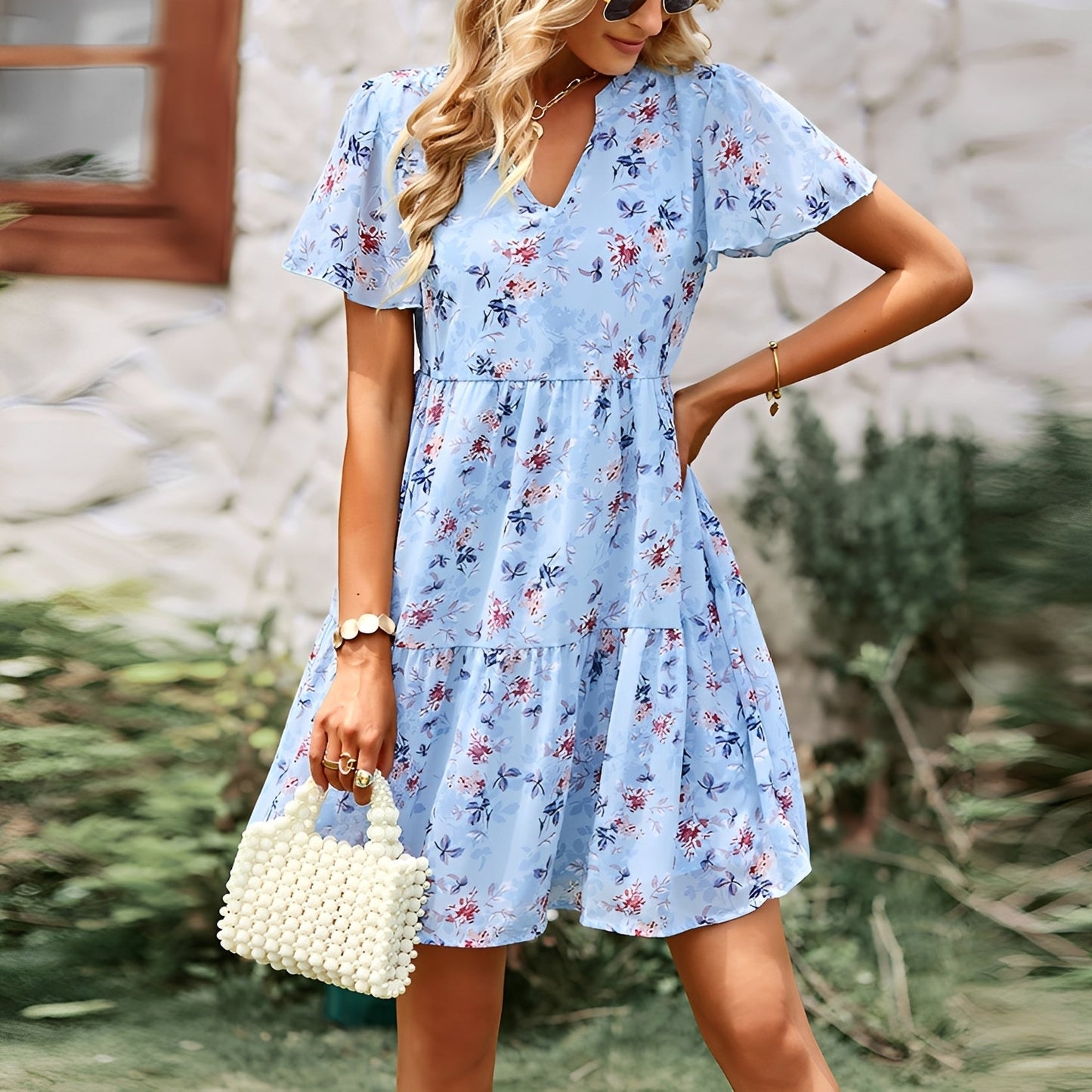 Charlotte - Women's Floral Dress Ideal for Sunny Days