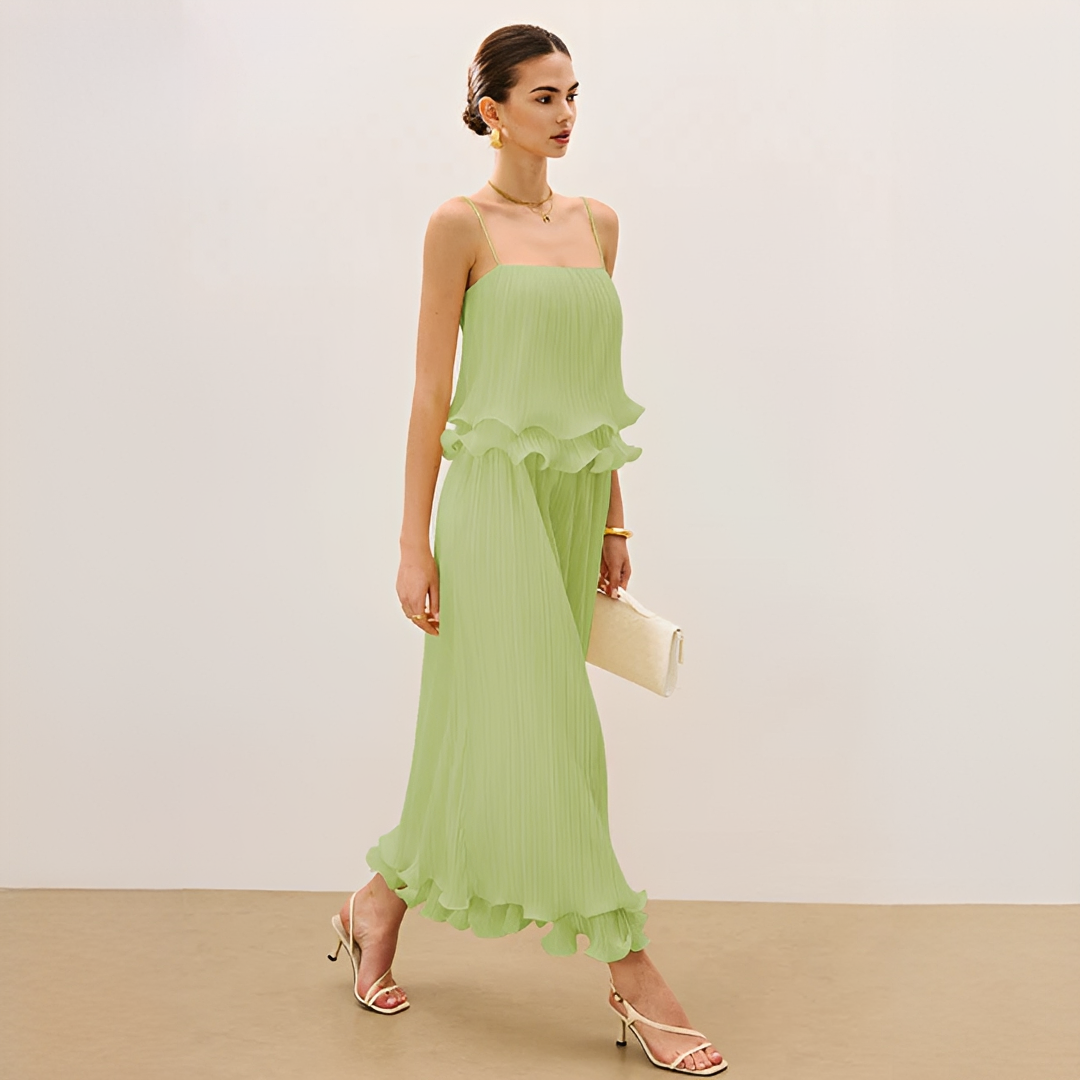 Daphne - Fashionable Pleated Skirt Set