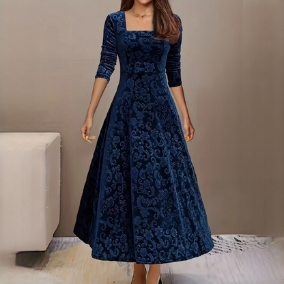 Bethany - Fashionable flowy dress