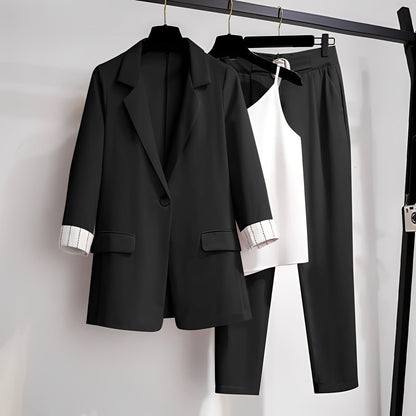 Paula - Stylish women's three-piece blazer set