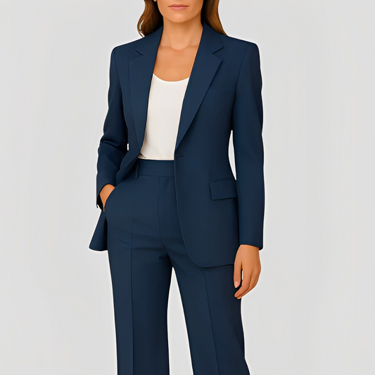 Maeva – Elegant Blazer and Trousers Set for Women