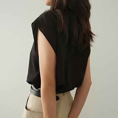 Linda - Easygoing Short Sleeve T-shirt