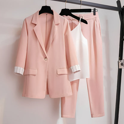 Paula - Stylish women's three-piece blazer set