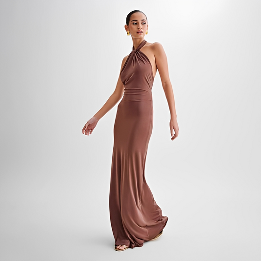 Mabel - Sophisticated Open-Back Maxi Dress