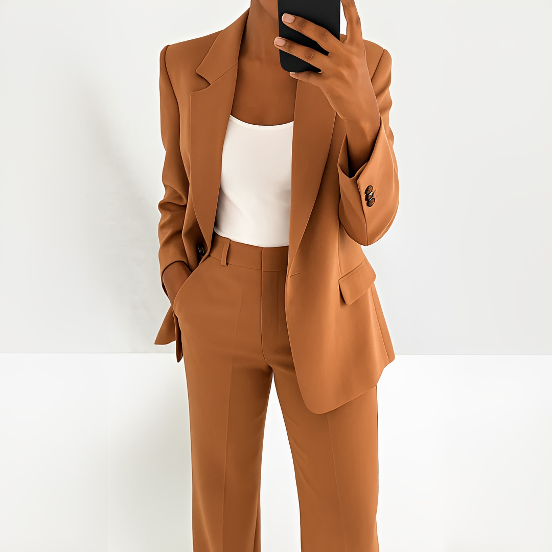 Brenda - Chic suit