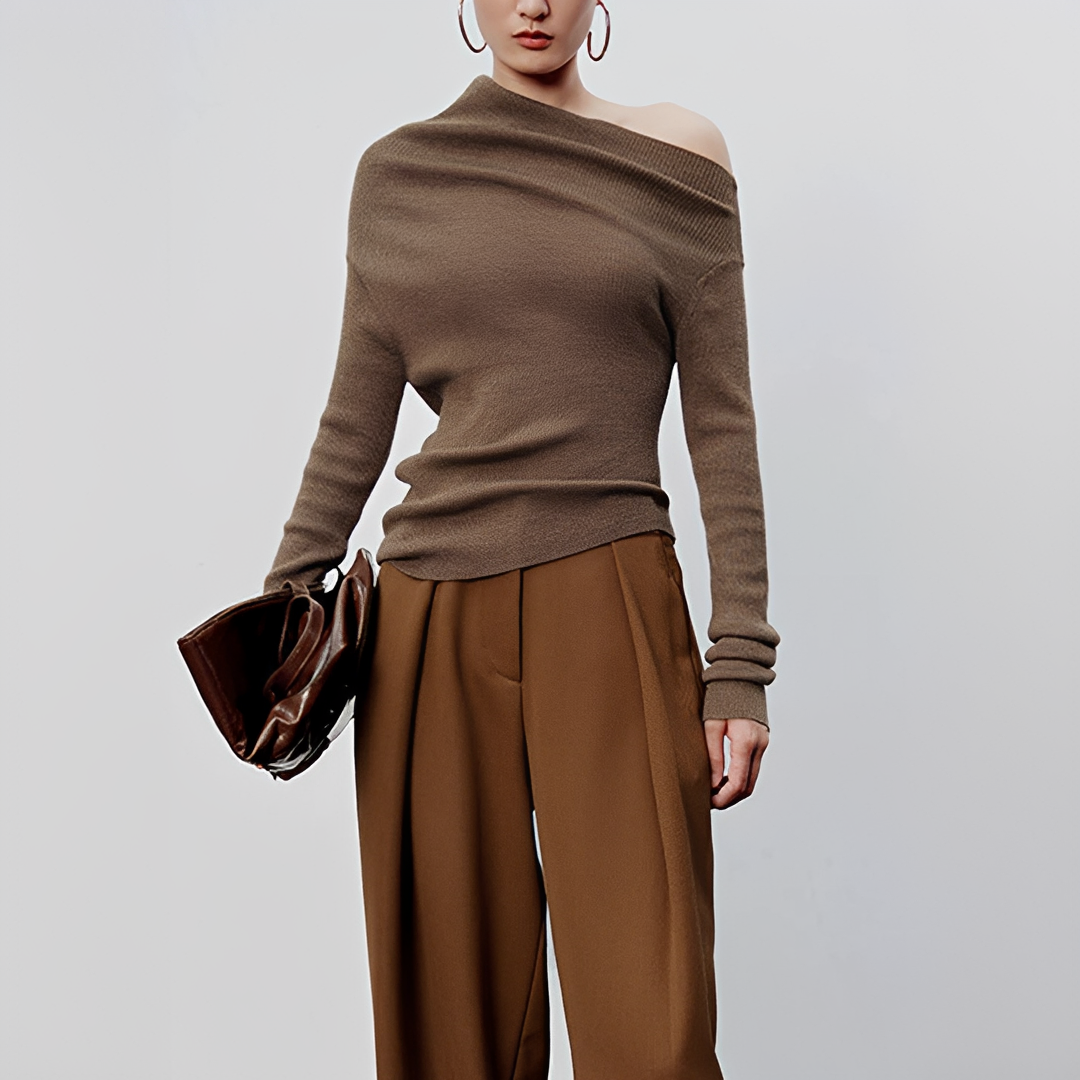 Larissa - Uneven Long Sleeve Top