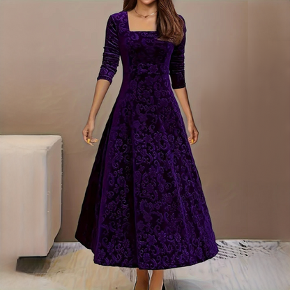 Bethany - Fashionable flowy dress