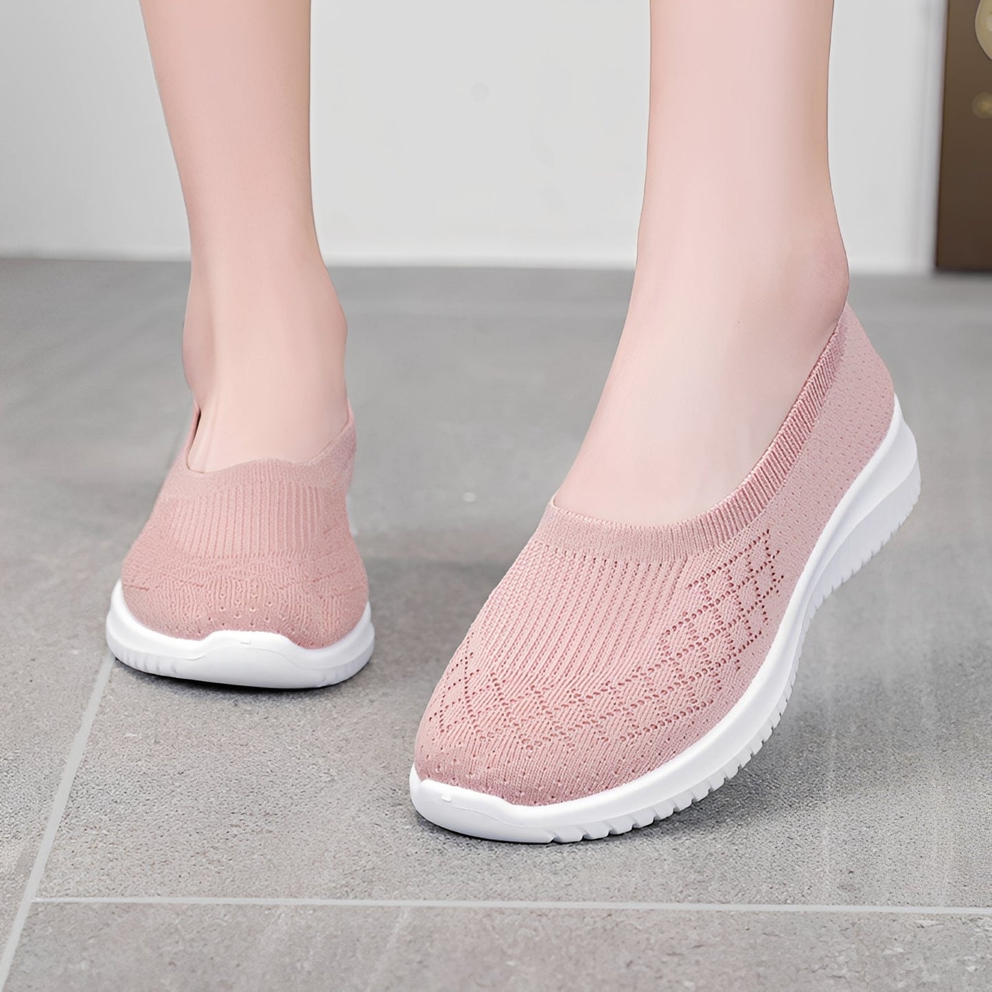 Lucy - Trendy slip-on Footwear