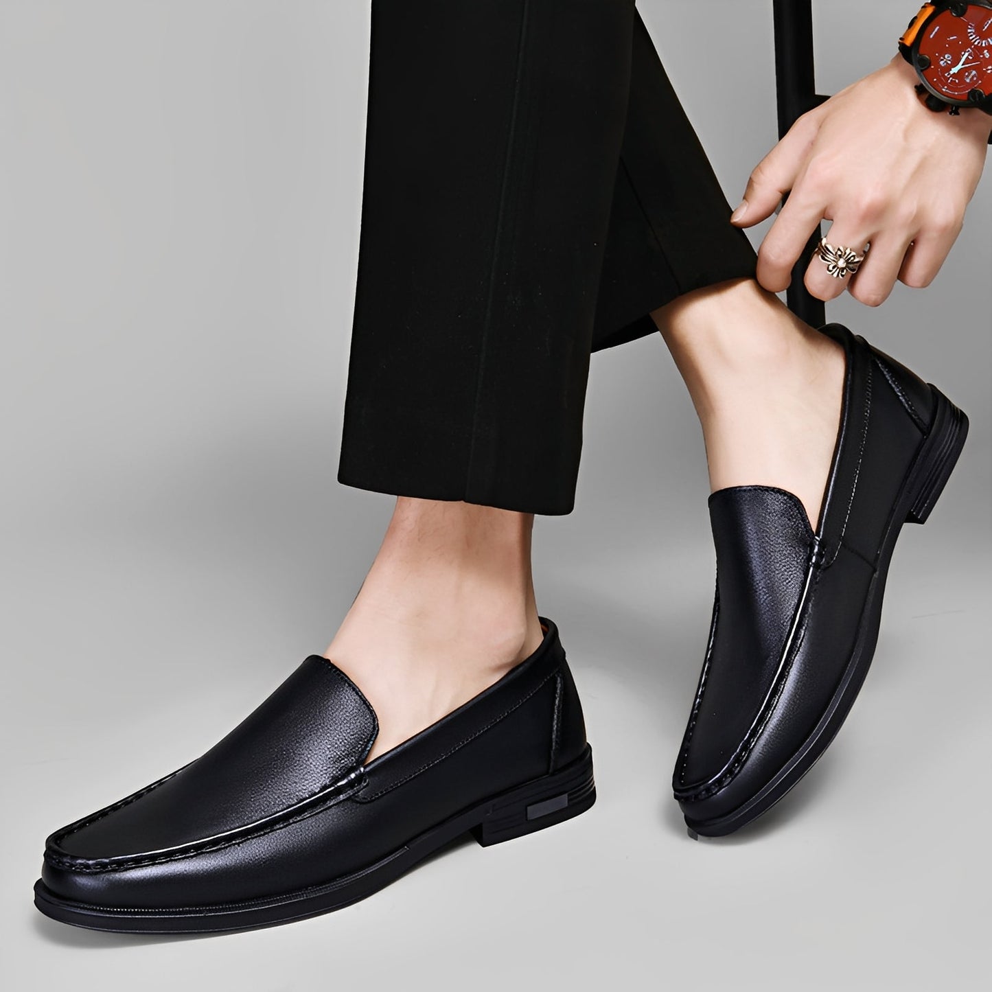 Walters - Versatile Loafers for Both Casual and Formal Events
