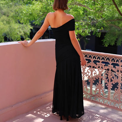 Marga - Stylish Off-Shoulder Maxi Dress