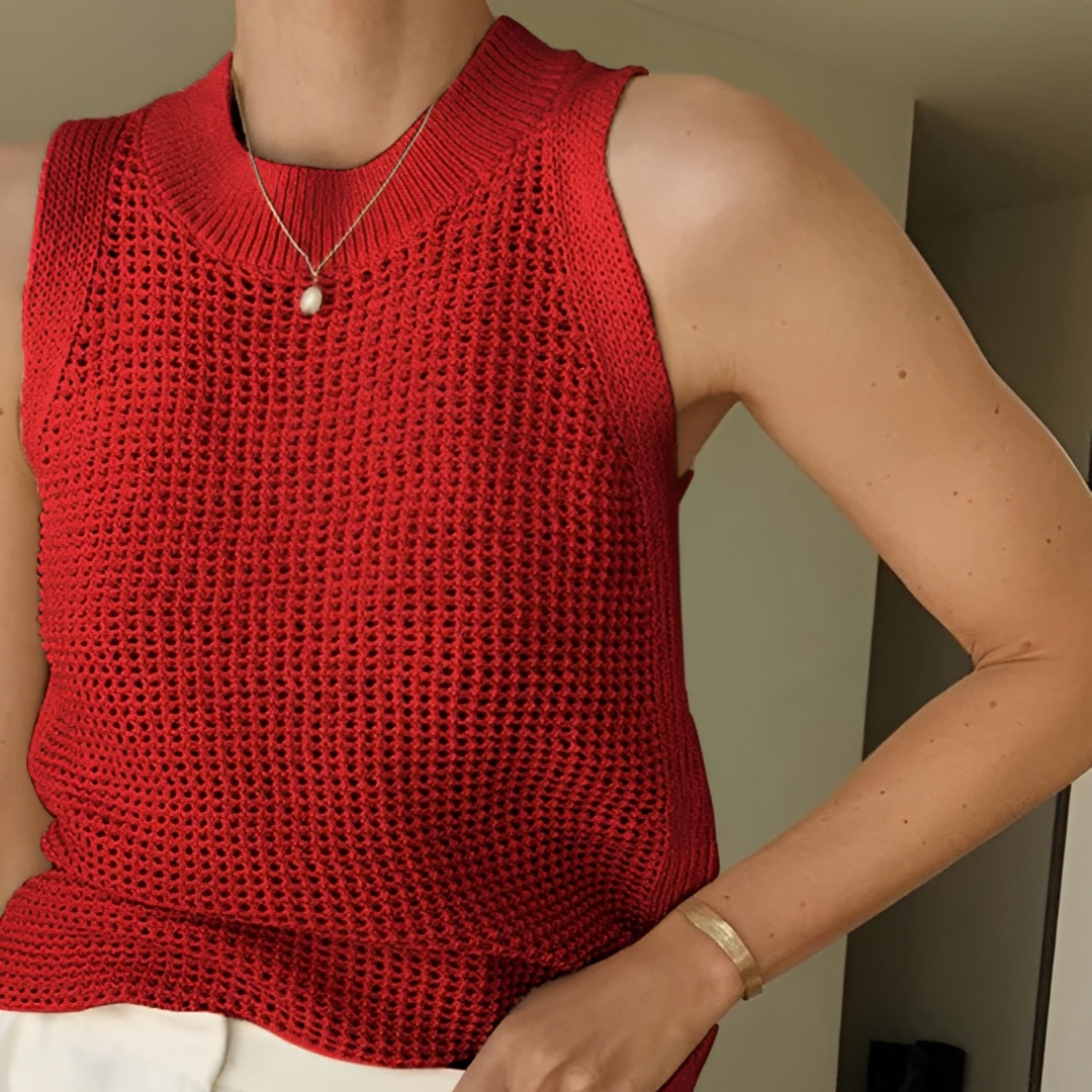 Carmilla - Stylish sleeveless tops