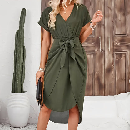 Josephine - Chic Midi Dress