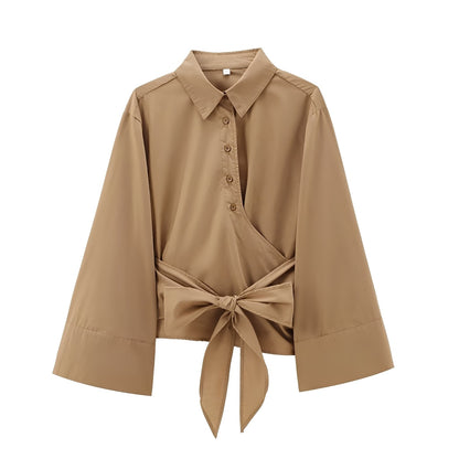 Shania - Stylish women's top with a relaxed fit and belt