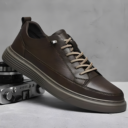 Romeo - Fashionable men's low-top sneakers