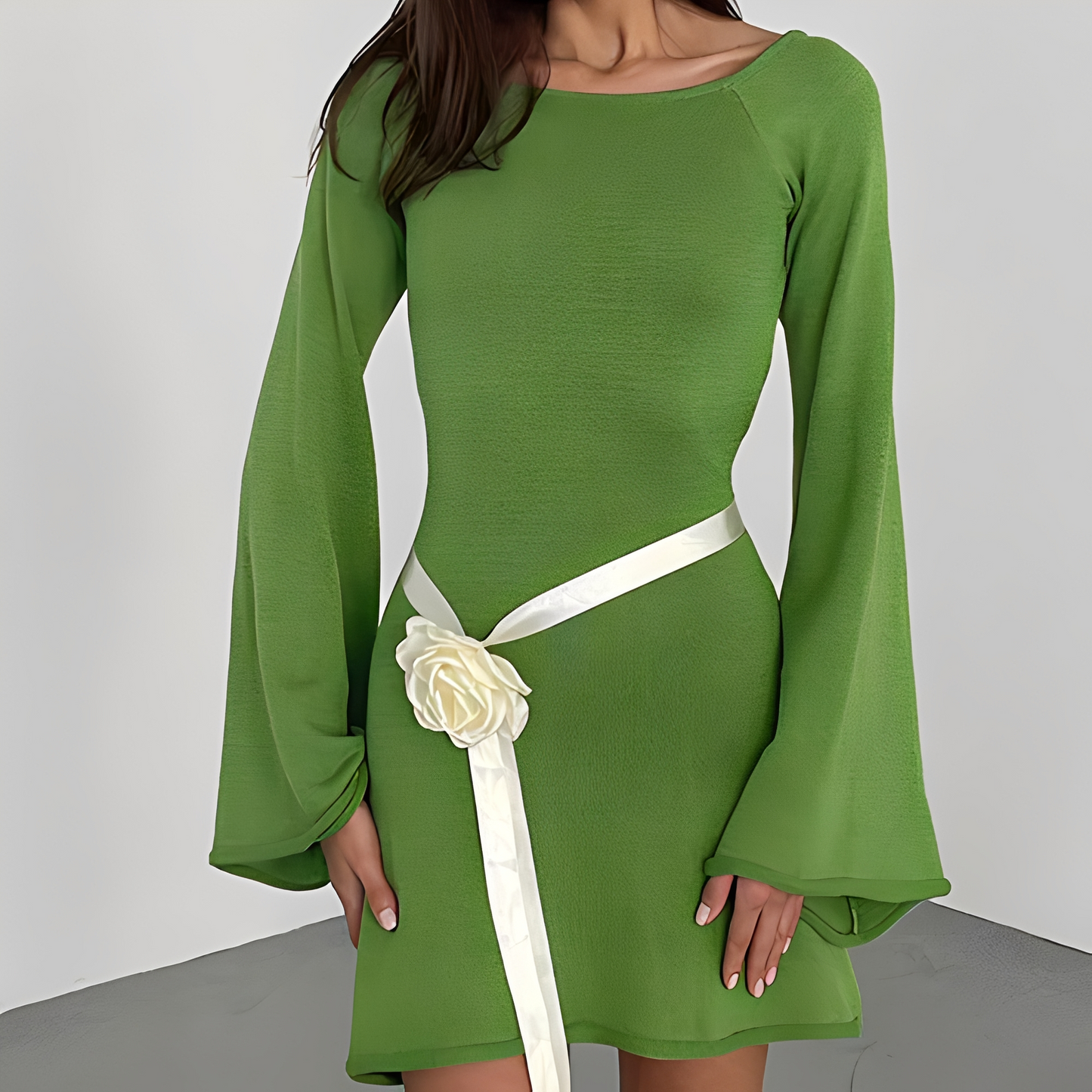 Aryana - Stylish long-sleeve summer dress for women