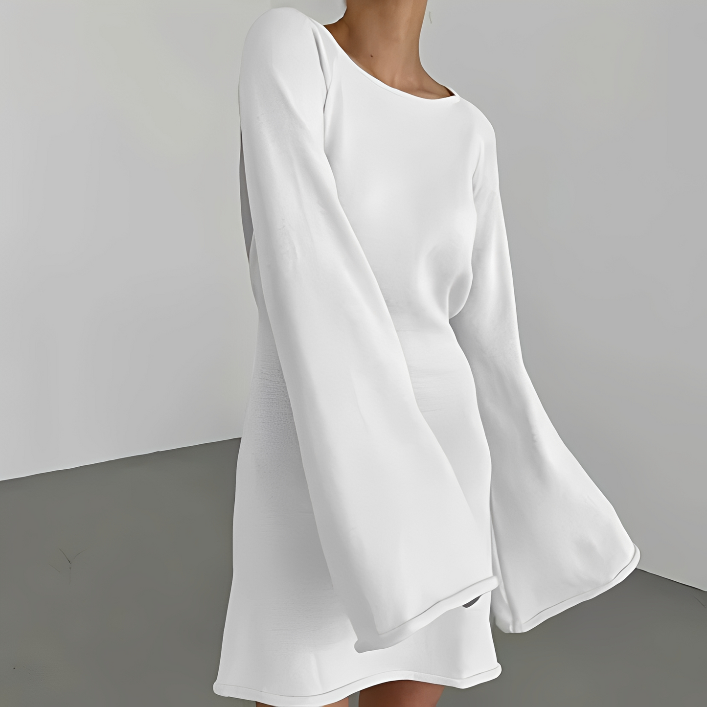 Aryana - Stylish long-sleeve summer dress for women