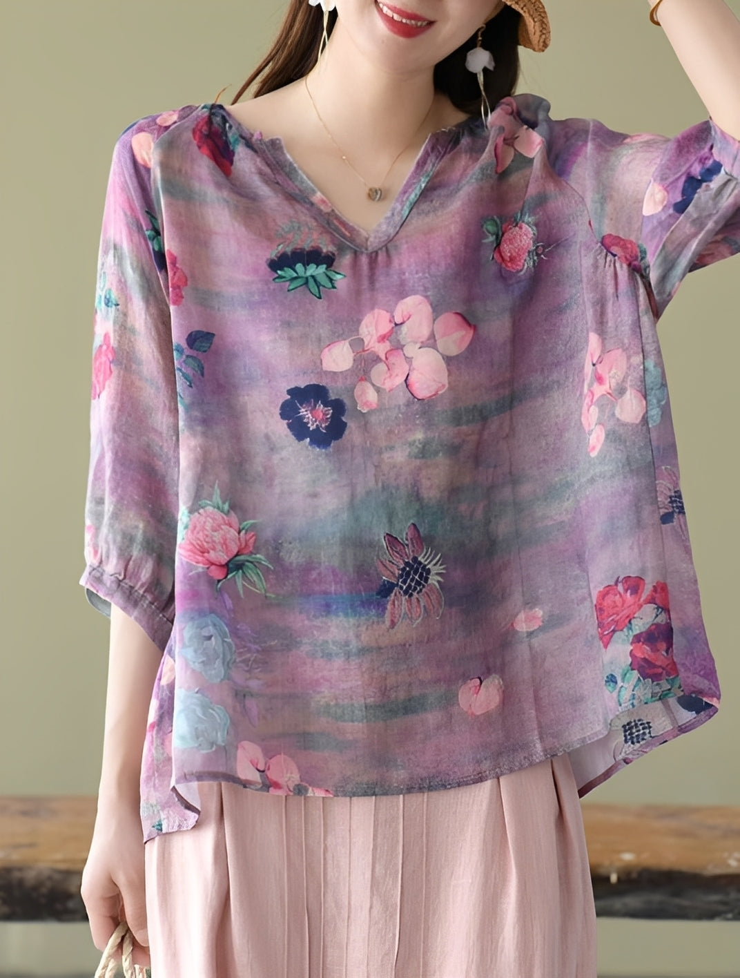 Nancy - Fashionable, relaxed patterned blouses for women