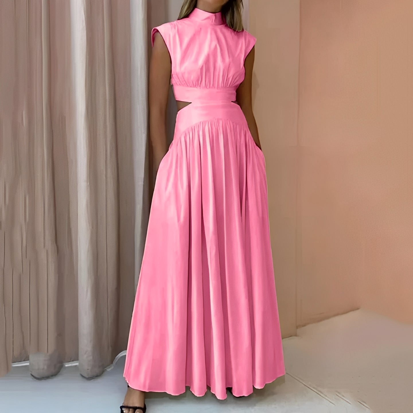 Isabella - Trendy Sleeveless Dress