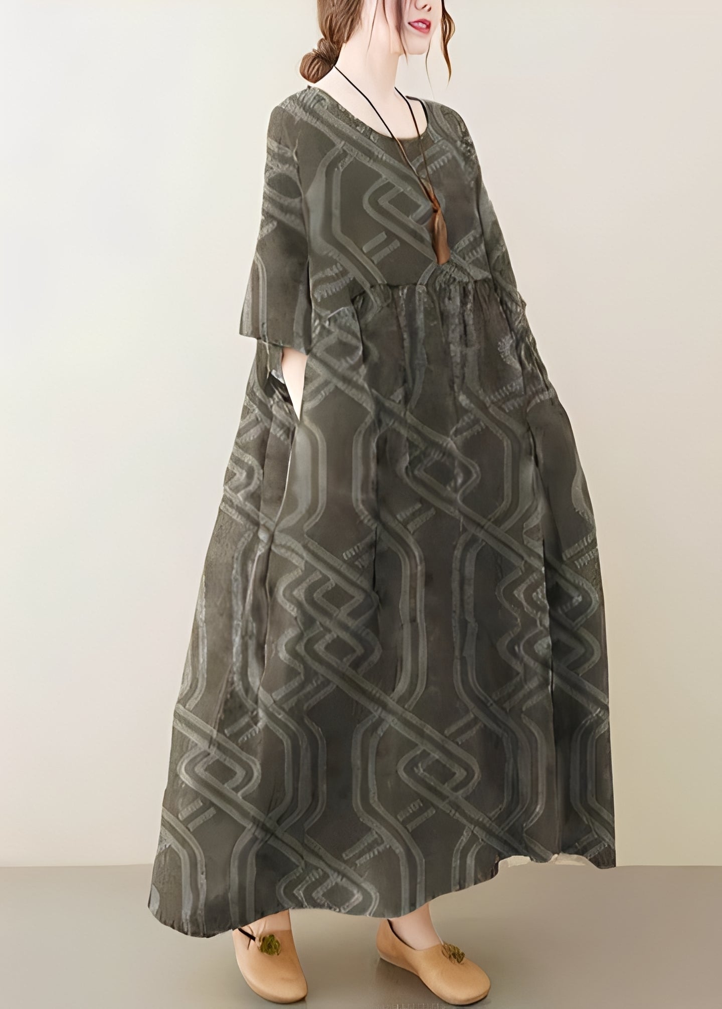 Mariam - Stylish, loose women's dress with a broad hem