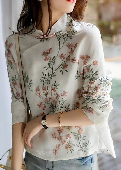 Margaret - Fashionable women's floral blouse